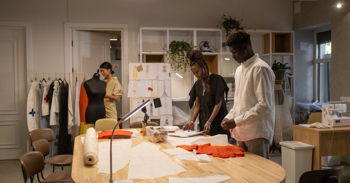 Master in Fashion Trend Forecasting and Styling